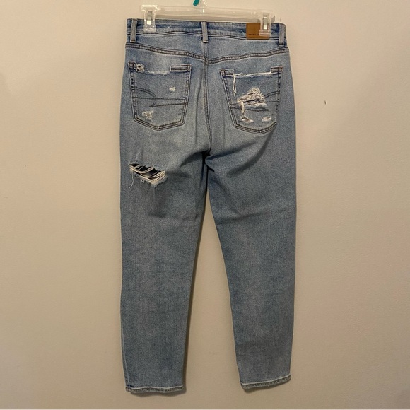 American Eagle Distressed Mom Jeans - Picture 3 of 4